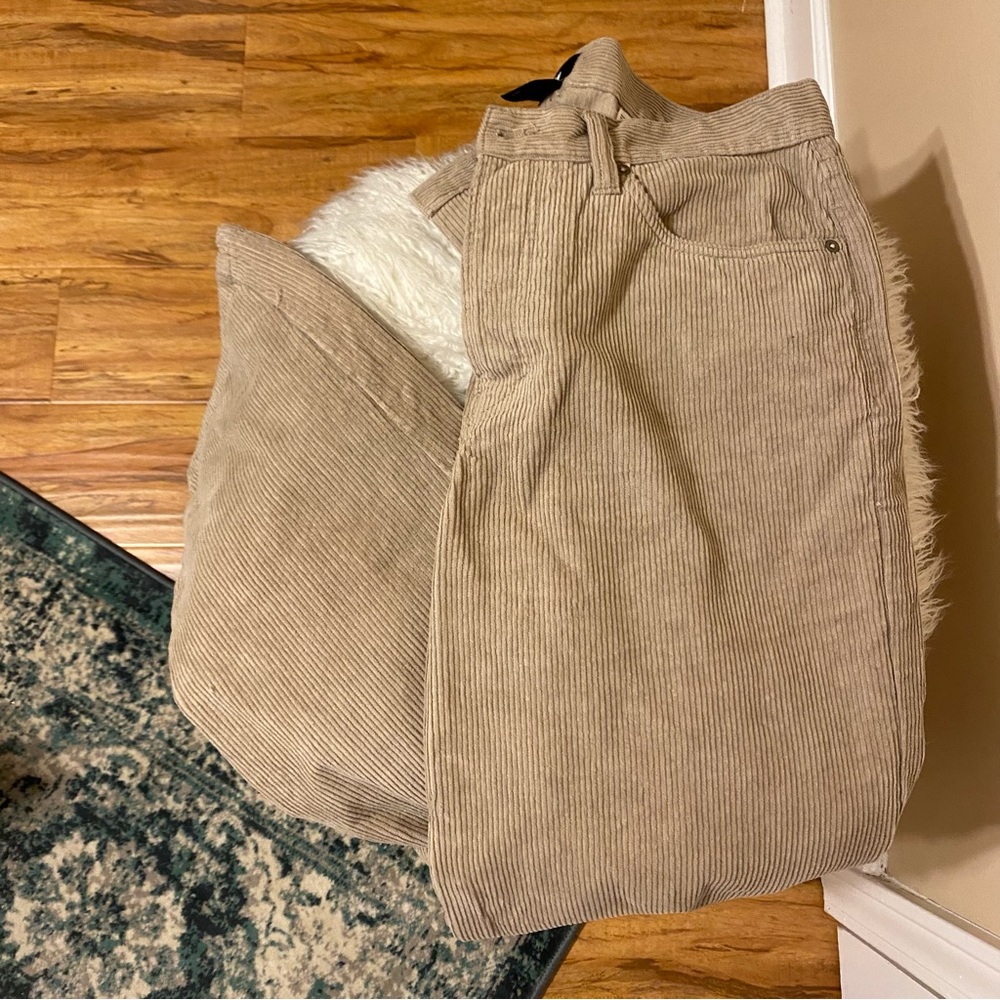 H&M tan corduroys / corduroy pants